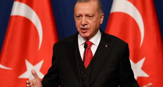 Ердоган зателефонує Путіну і Зеленському. Хоче організувати зустріч президентів, – ЗМІ