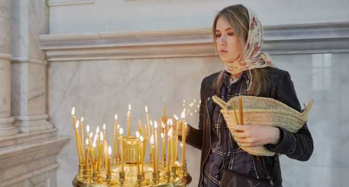 В Україні скасували додаткові вихідні на Великдень та травневі свята