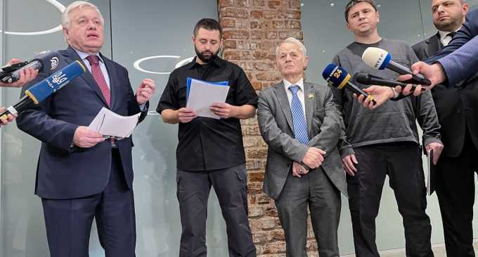 Арахамія: Росія усно погодилася на нашу пропозицію, окрім Криму