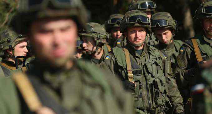 Українські військові звільнили від загарбників Бучу