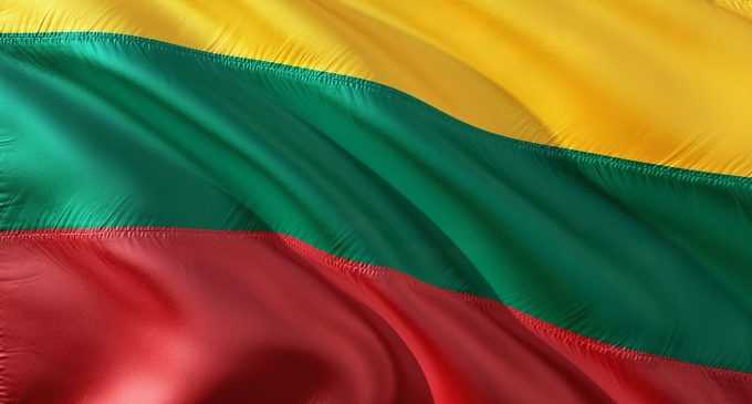 Литва відкликає свого посла з Росії і висилає главу російської дипмісії