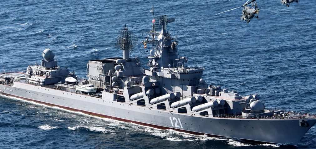 “Москва” горить: Збройні сили завдали ракетних ударів по ворожому крейсеру