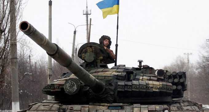 Кабмін схвалив виплату “бойових” 100 000 гривень: хто їх отримає