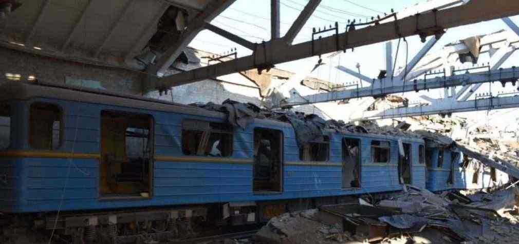 Окупанти обстріляли депо харківського метро, одна людина постраждала