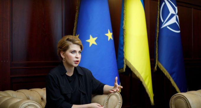 Чи можуть Україну позбавити статусу кандидата в ЄС: відповідь Стефанішиної
