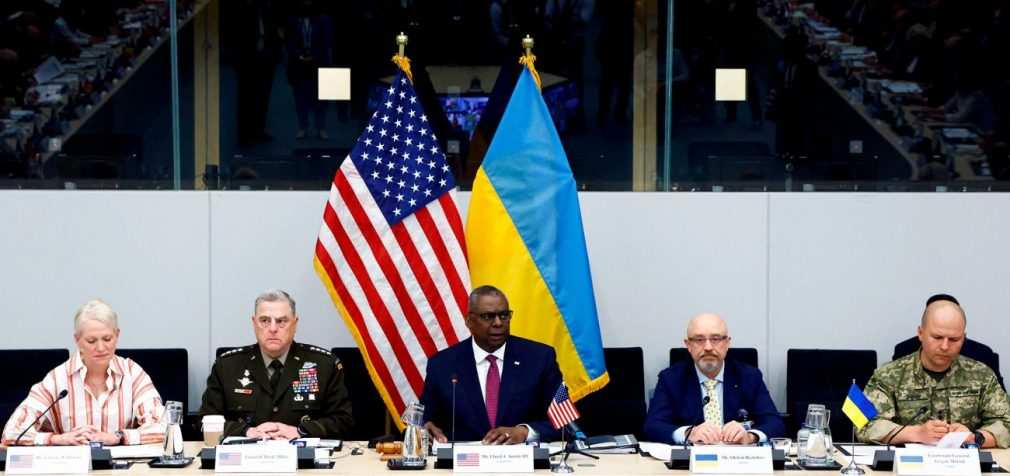 У Брюсселі стартувала третя зустріч у форматі “Рамштайн”: що може отримати Україна