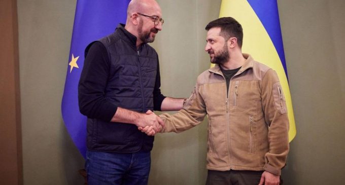 УКРАЇНА ОФІЦІЙНО СТАЛА КАНДИДАТОМ У ЧЛЕНИ ЄС