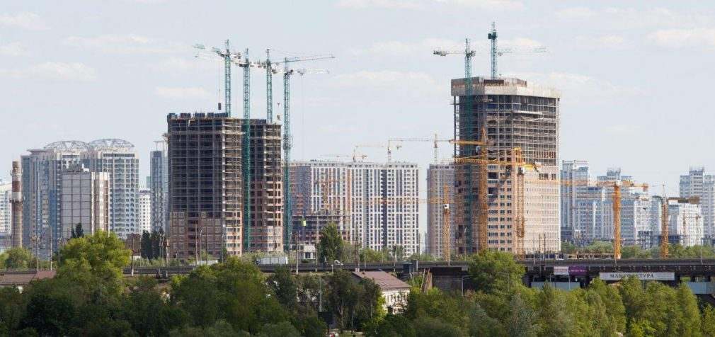 Що чекає новобудови, які зустріли війну у розпал будівельних робіт