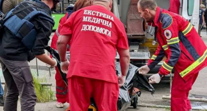 Російські окупанти обстріляли Харків: кілька “прильотів ” у центрі міста