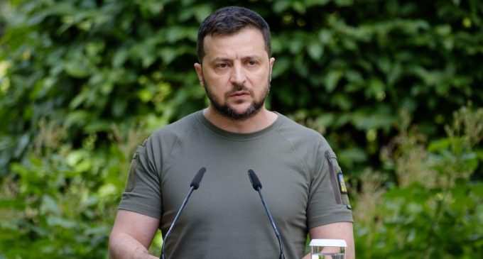 “Тюрьма – найкраще, що їх очікує”. Зеленський про екіпаж підводного човна, який ударив по Вінниці