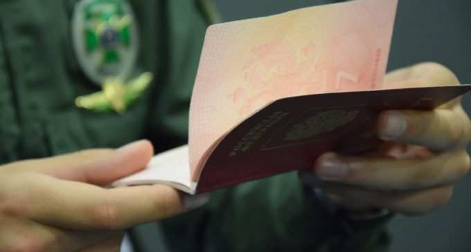 Вже 10 звернень. Росіяни почали просити візи для в’їзду до України, – МЗС