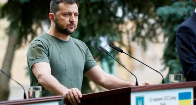 Зеленський жорстко відреагував на нові правила для військовозобов’язаних