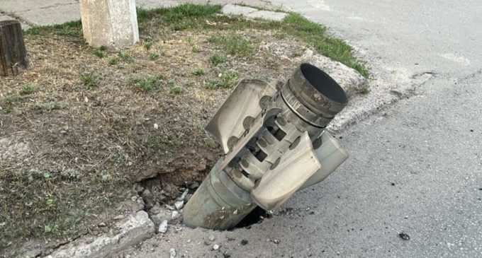 Окупанти б’ють “Смерчами” по спальним районам Краматорська: поранено жінку