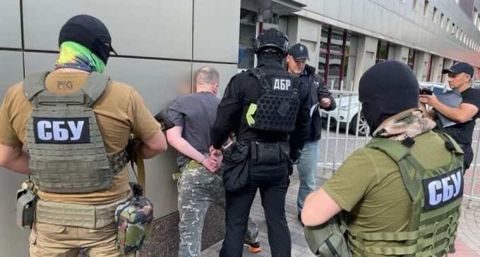 Затримано колишнього начальника СБУ в Автономній республіці Крим