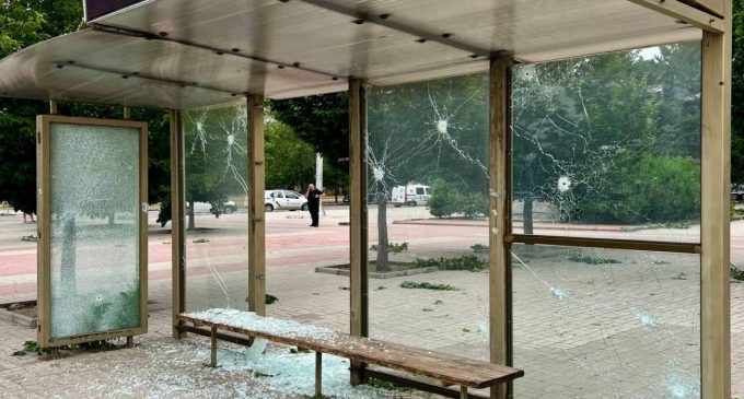 Удар по зупинці в Миколаєві: в лікарні померли ще дві людини