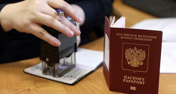 Візовий режим з Росією набув чинності: що це означає