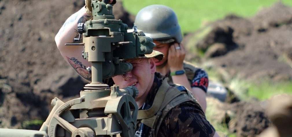 На півдні ЗСУ знищили понад 100 окупантів, командний пункт і військові склади Росії