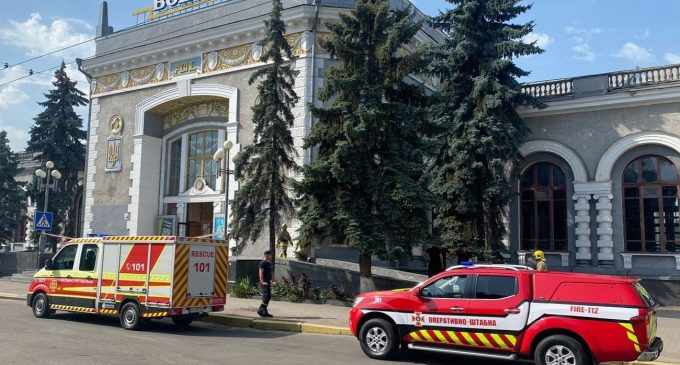 Хвиля “мінувань” знову прокотилася містами України: що відомо