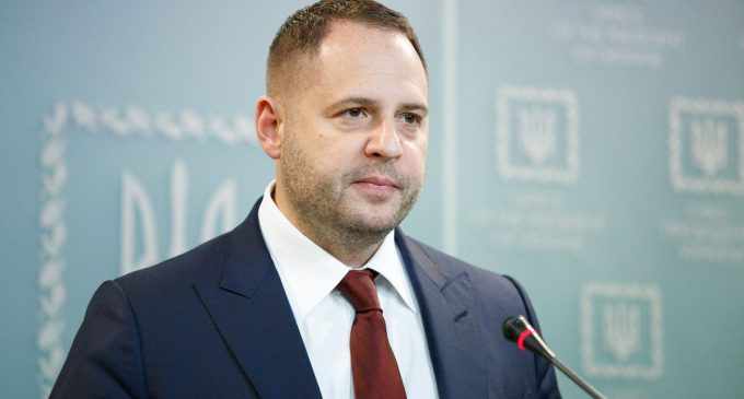 Єрмак назвав “життєво необхідні” терміни закінчення активної фази війни в Україні