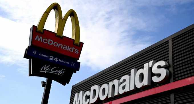 McDonald’s відновлює роботу в Україні