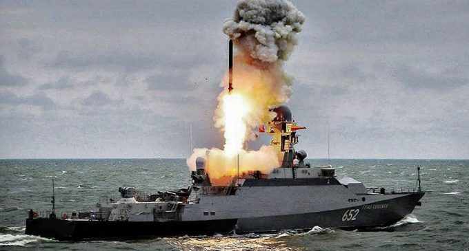 Росія тримає у Чорному морі 28 “Калібрів”