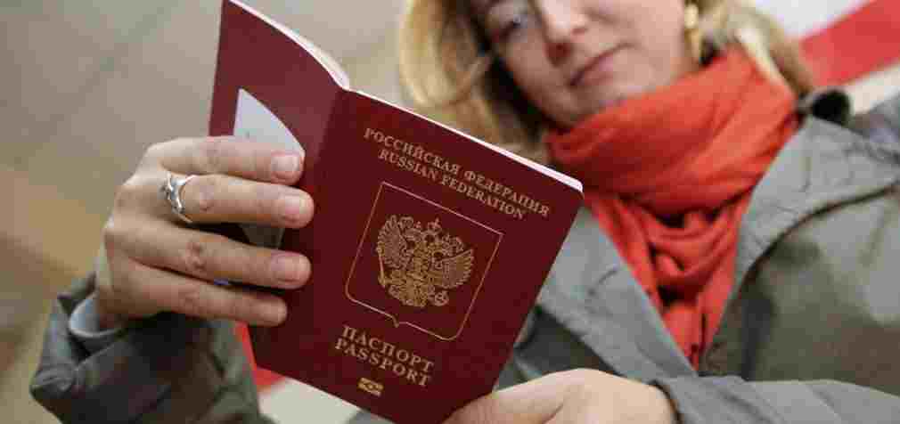 Більшість українців підтримують закриття кордонів з Росією: опитування