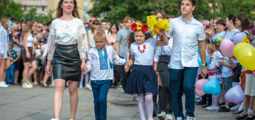 У Кам’янському розпочався учбовий процес: як проходять заняття