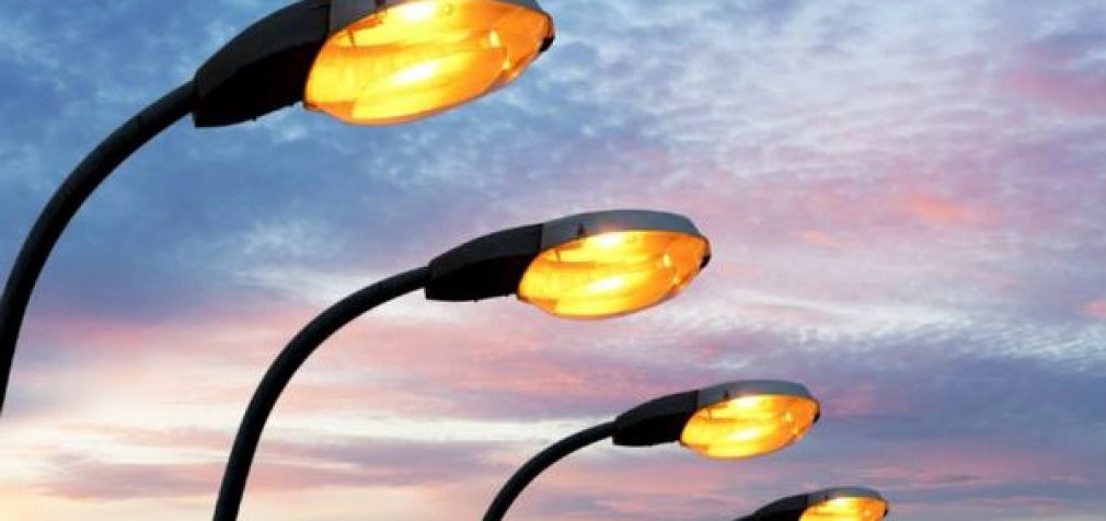1 вересня у Кам’янському запрацює вуличне освітлення