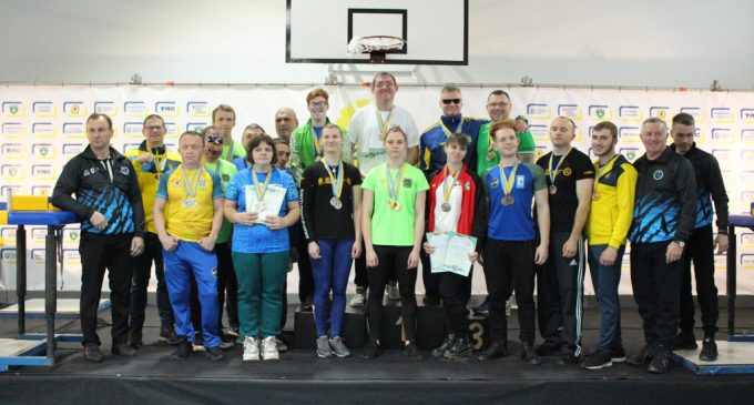 Спортсмени з Кам’янського стали чемпіонами України з пара-армрестлінгу