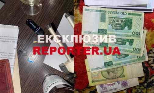 Пирнув ножем себе в серце: в Дніпрі чоловік намагався покінчити життя самогубством