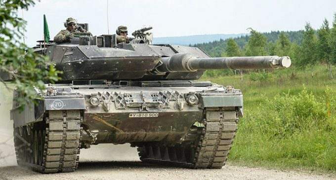 ЗМІ: Норвегія планує передати Україні вісім танків Leopard 2