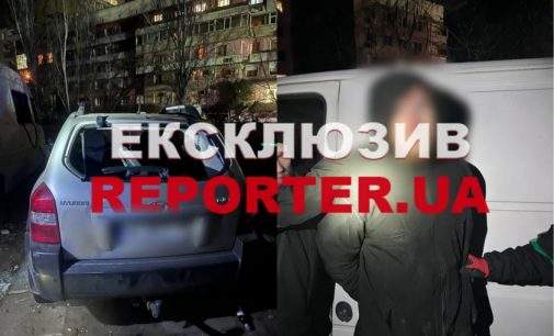 28-річний чоловік обікрав авто, у якому вибило вікна після обстрілу Дніпра