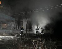 Дніпровські вогнеборці ліквідували пожежу у житловому будинку