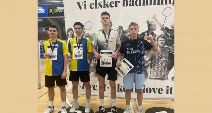 Двоє юнаків-бадмінтоністів з Дніпра стали віце-чемпіонами Данії