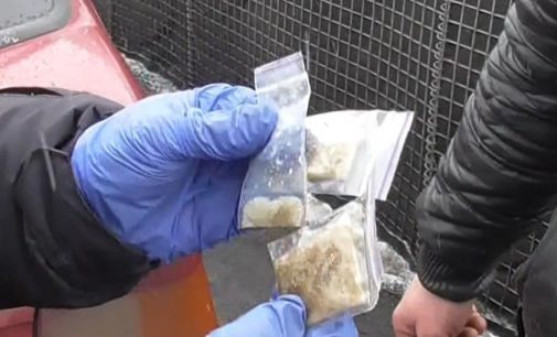 У Павлоградському районі затримали жителя Дніпра, який перевозив наркотики