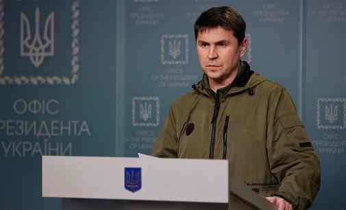 Подоляк: Россия уже начала новое масштабное наступление