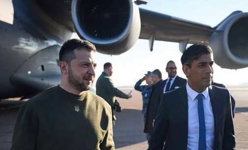 Зеленський прилетів до Британії, планується зустріч із королем