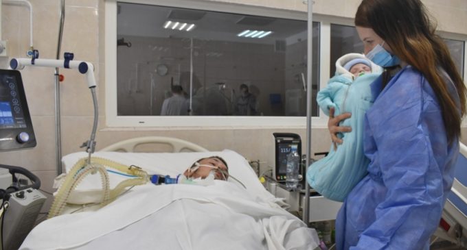 Операція на мозку та серці: у Дніпрі врятували бійця з Вінниччини