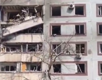 Росіяни знову жорстоко обстріляли Запоріжжя: є влучання у багатоповерховий будинок