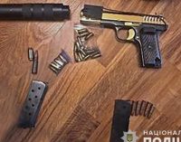 Зброярня вдома: у Запоріжжі судитимуть двох містян за незаконний обіг зброї та наркотичних речовин