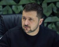 Зеленський пояснив, чому ми не можемо відмовитись від оборони Бахмута