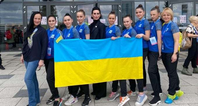 Гімнастки Кам’янського представили Україну на міжнародних змаганнях у Болгарії