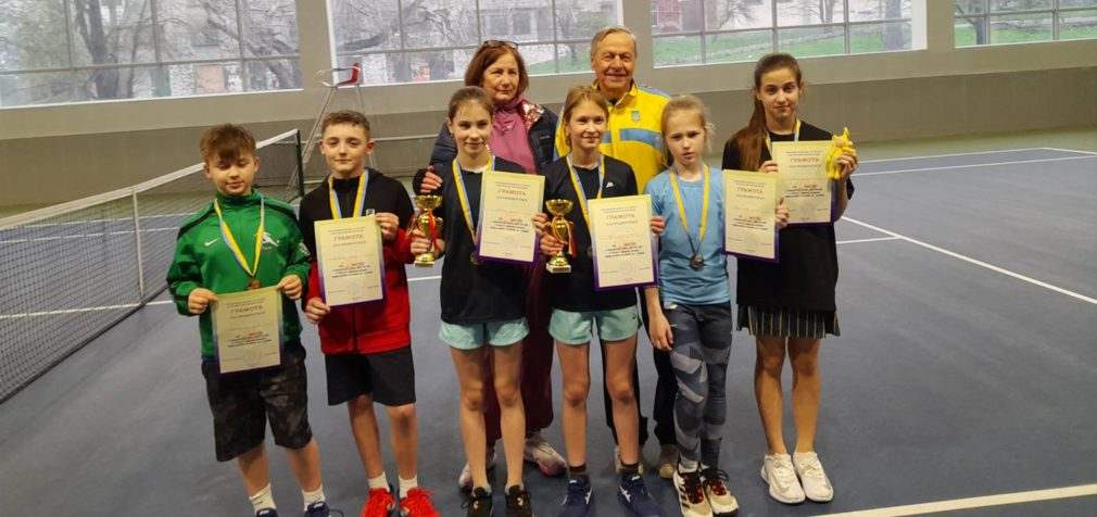 У Камʼянському пройшов відкритий Кубок з тенісу