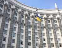 Кабмін спростив подачу документів на допомогу при народженні дитини