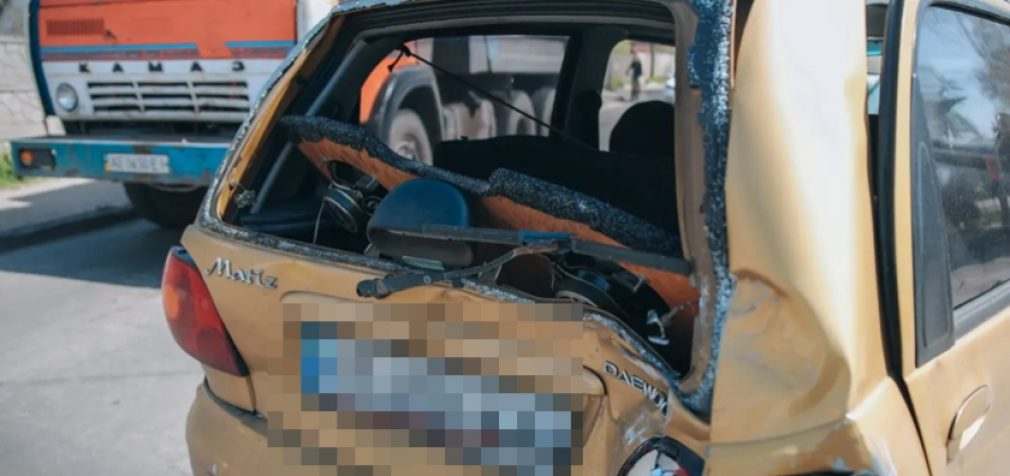 На Великій Діівській у Дніпрі «Daewoo» зіштовхнувся з маршруткою: є постраждалі
