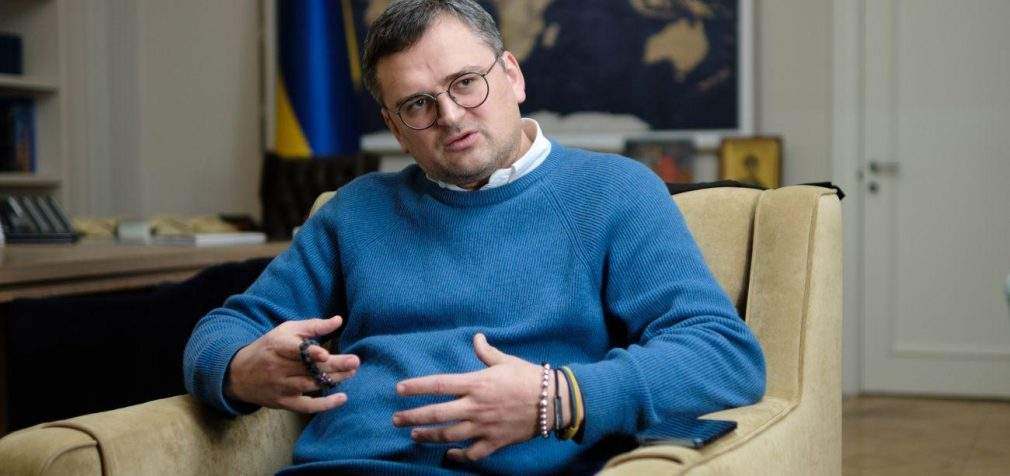 Боєприпаси та зброя для України: Кулеба закликав Бореля прискорити постачання