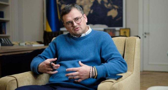 Боєприпаси та зброя для України: Кулеба закликав Бореля прискорити постачання
