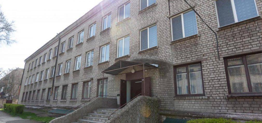 У Кам’янському ремонтують заклади освіти та культури