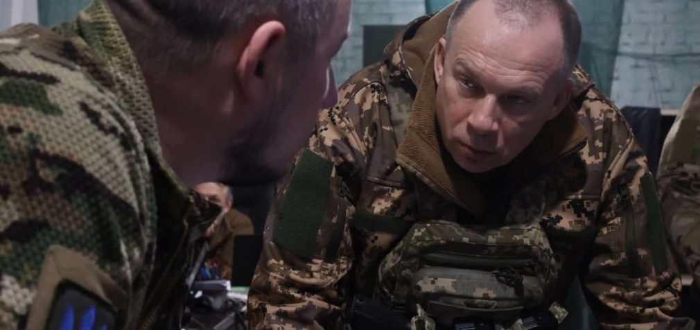 Сирський про Бахмут: ЗСУ стримують росіян у динамічних боях та завдають їм суттєвих втрат