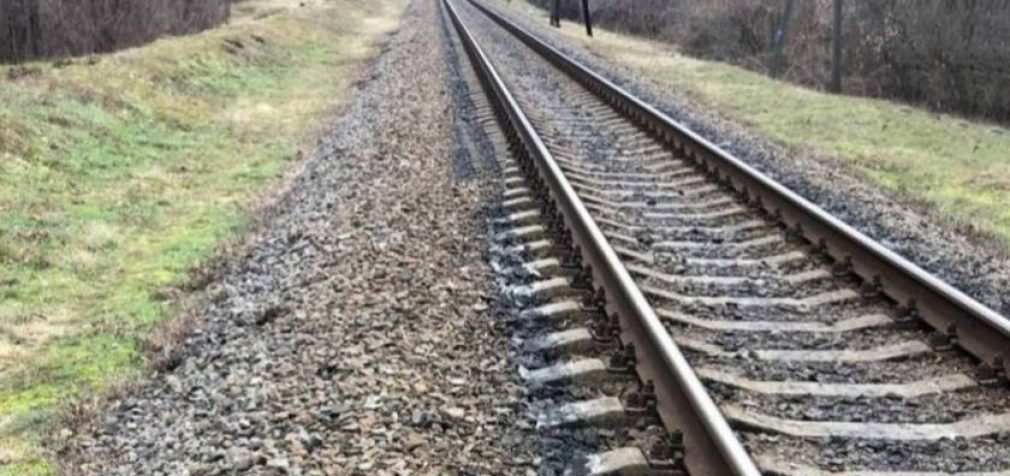 У Новокодацькому районі Дніпра потяг на смерть збив чоловіка